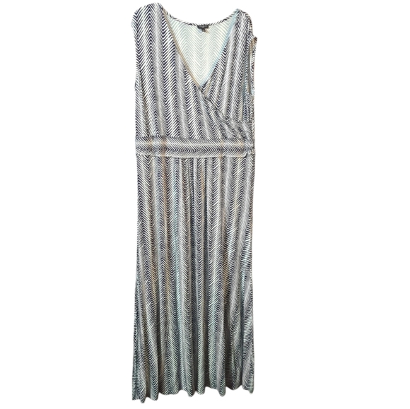Talbots Dresses & Skirts - Talbots Womens Maxi Dress Chevron Stripe‎ Stretch Navy Blue Cream Plus Size 1X